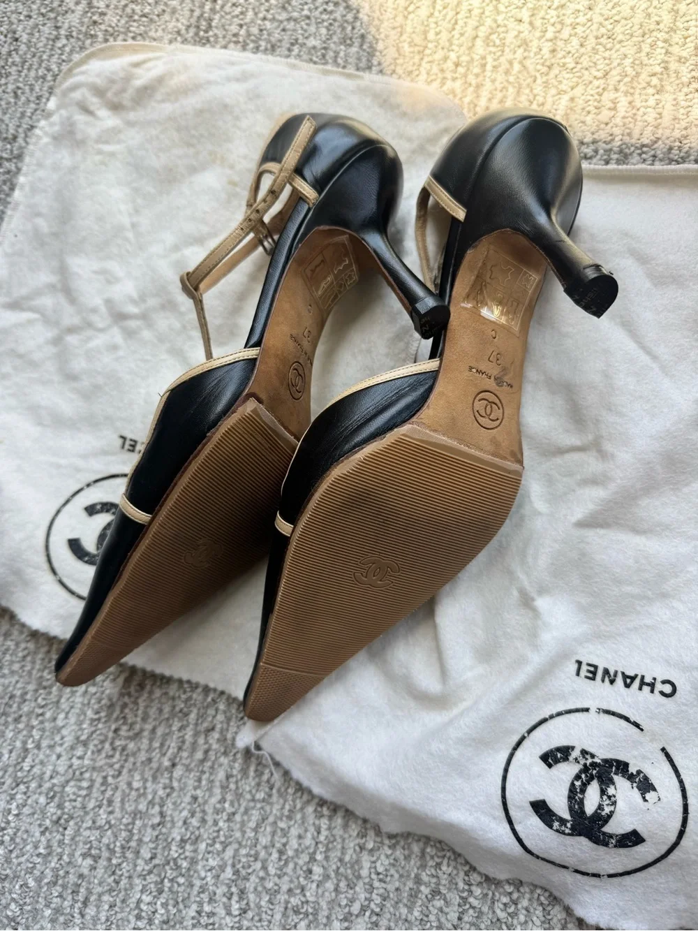 CHANEL heels vintage *BELLA HADID*